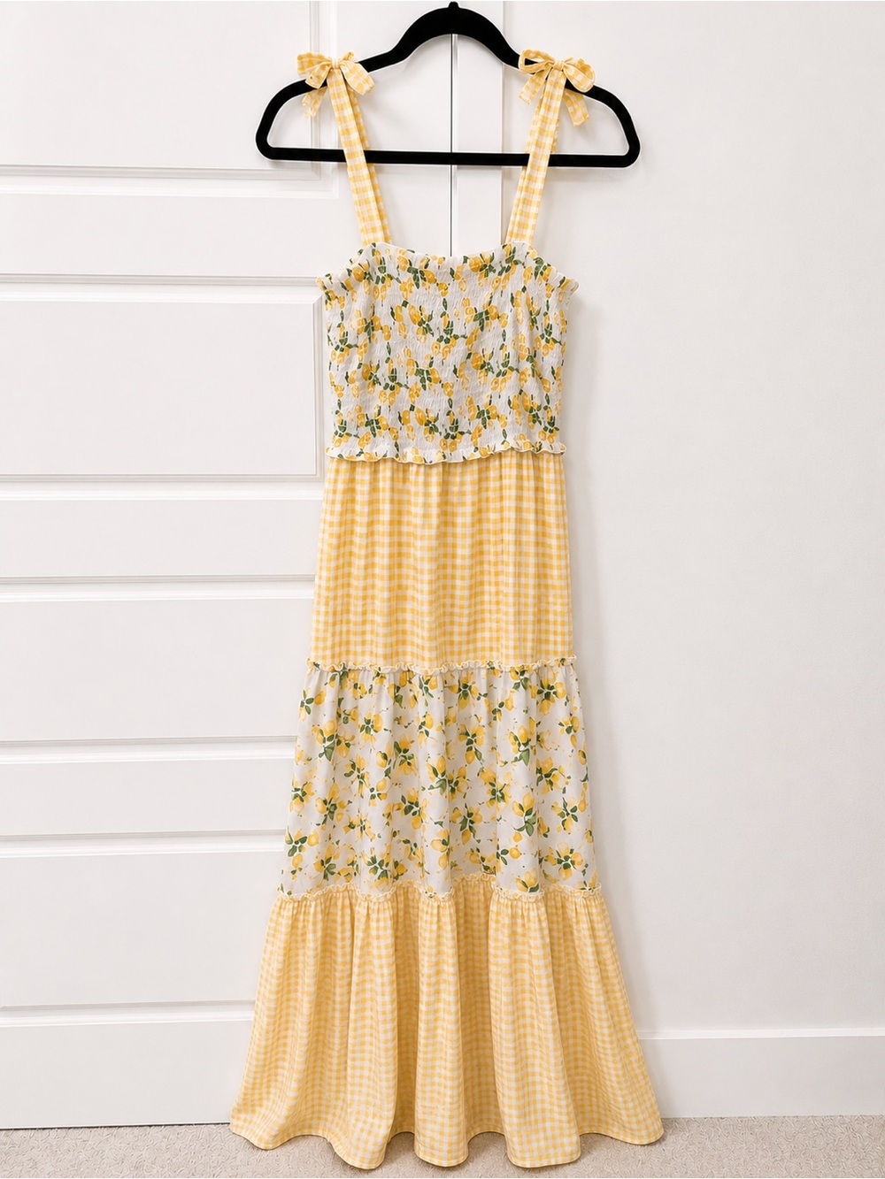 Bebop Women’s Lemon Print Smocked Gingham Maxi Dress Size M